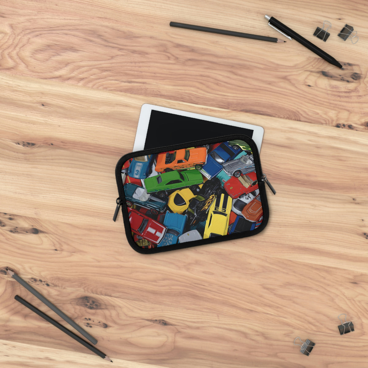 Kari Tirrell: "Traffic Jam" - Laptop Sleeve