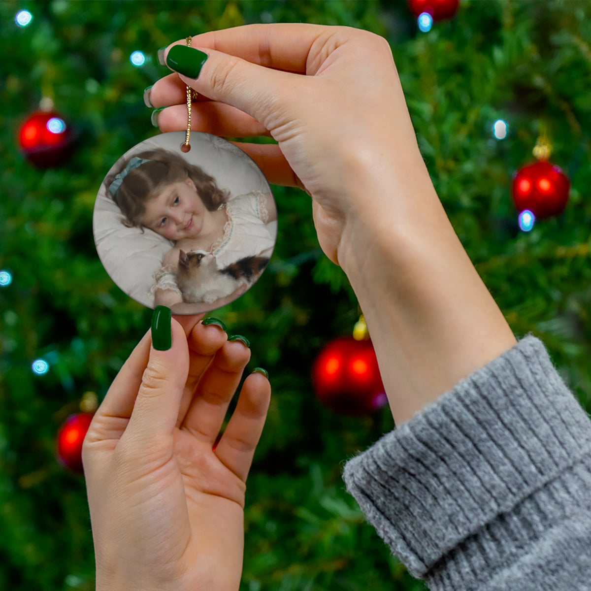 Holiday Ornament - Emile Munier's Petite fille et chat